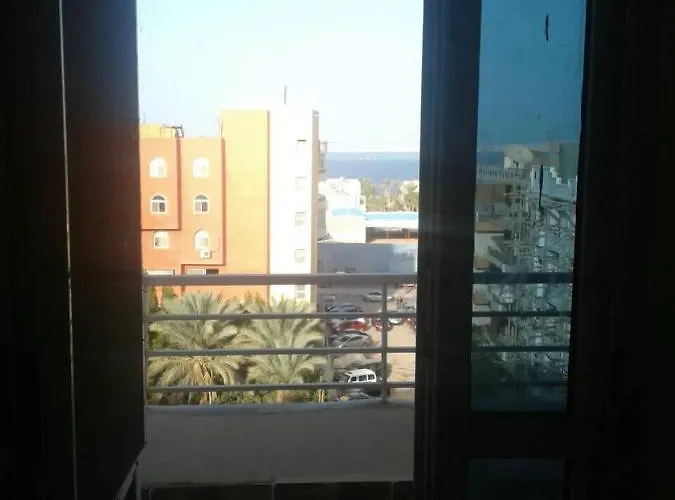 Sea View At Sheraton Road 2 Bed